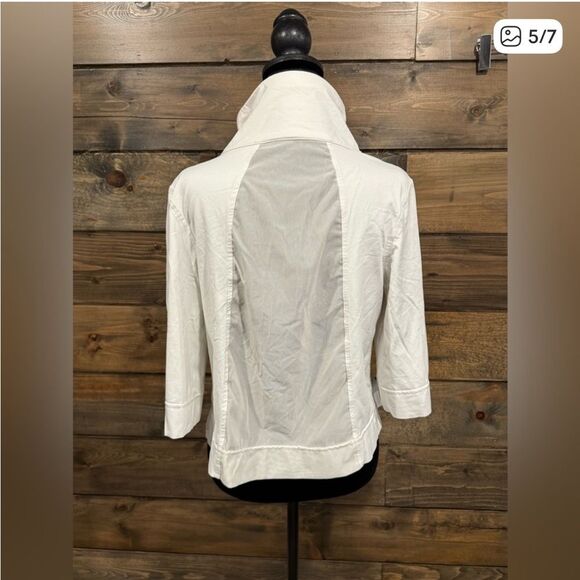 Lululemon Athletica Women's Cream Utility Jacket - Picture 5 of 7